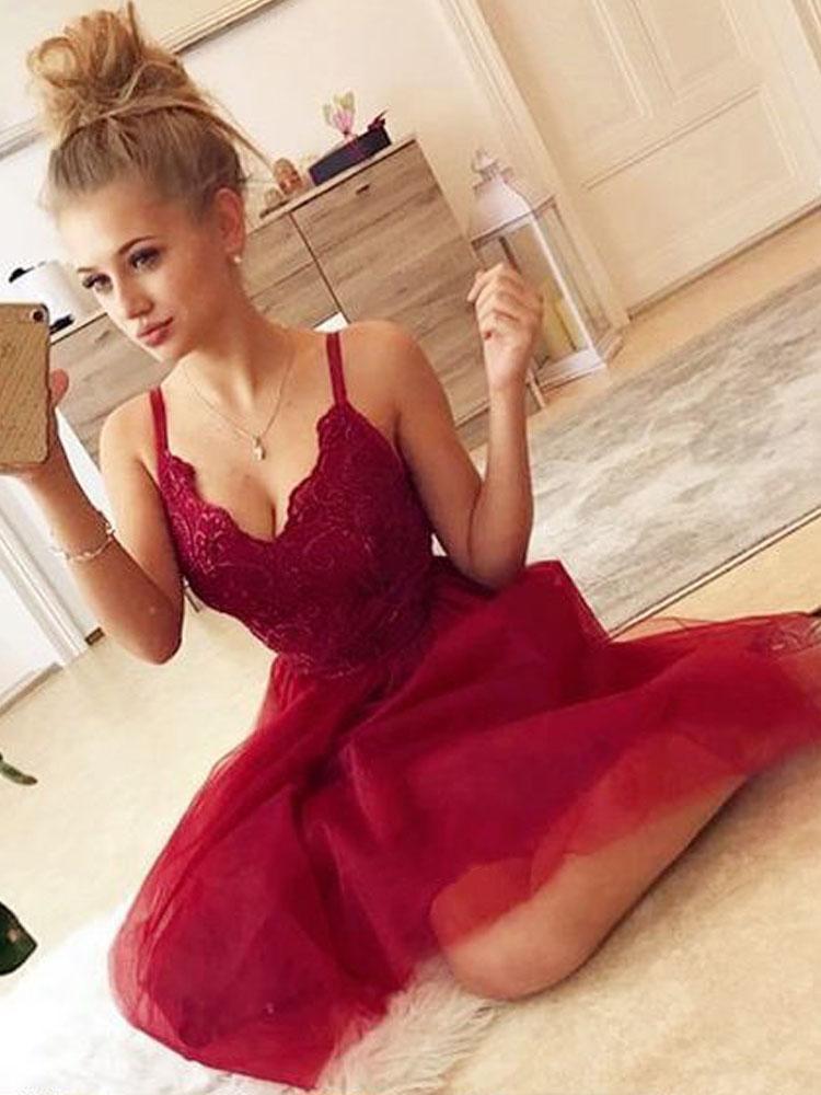 Cute A Line V Neck Spaghetti Straps Dark Red Short Homecoming Dresses with Lace PPD67