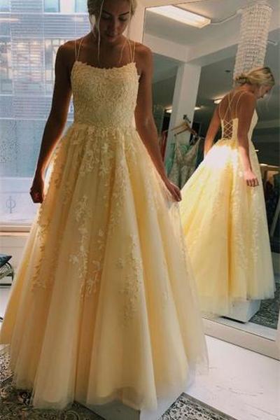 A-Line Yellow Spaghetti Straps Tulle Long Prom Dresses With Appliques PDS48