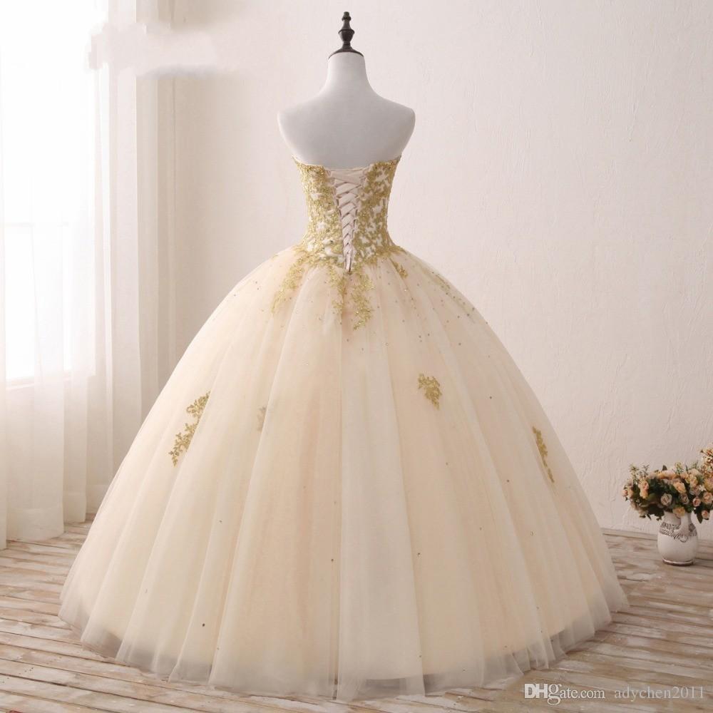 Sweetheart Tulle Long Ball Gown Prom Dresses With Appliques PDH19